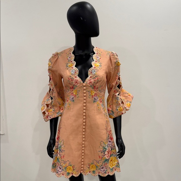 ✨ Zimmermann Floral Scalloped Mini Dress – Size 1 (Fits S) – New Never Worn
